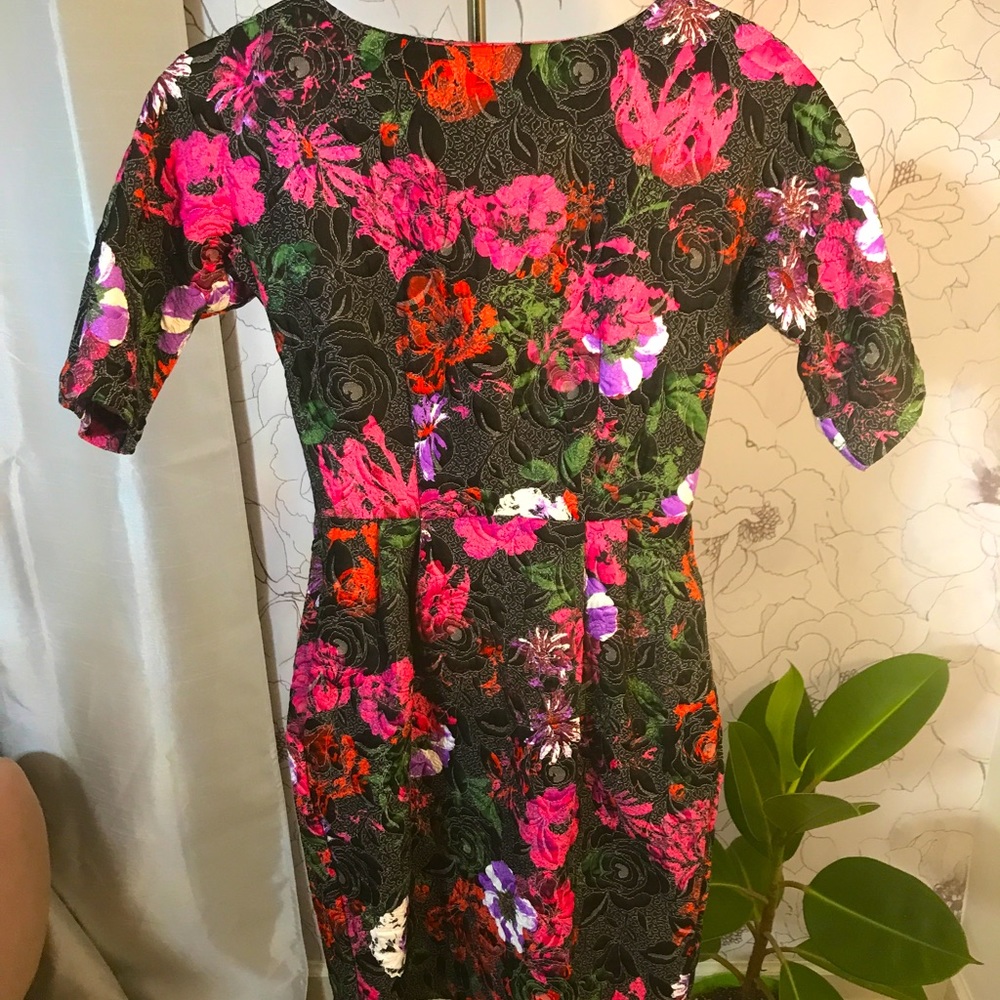 ASOS Petite Floral Quilted Embroidery Dress Size 2